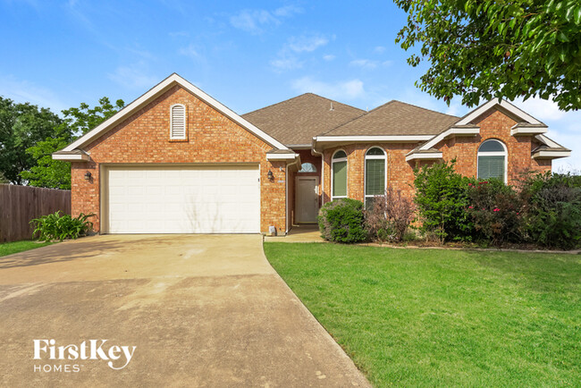 property at 101 Canterbury Dr