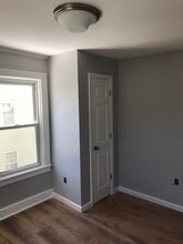 29 Cutler St, Unit 2 in Webster, MA - Foto de edificio - Building Photo