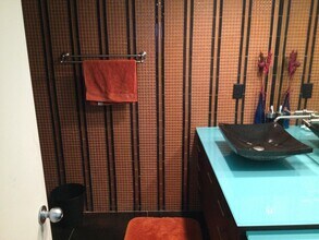 5280 N Ocean Dr in Riviera Beach, FL - Building Photo - Building Photo