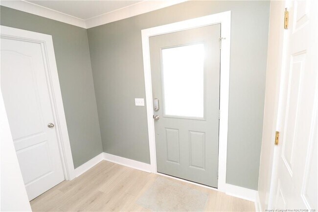 240 Trayesan Dr in Holly Springs, NC - Building Photo - Building Photo