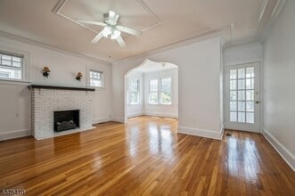 215 E High St in Somerville, NJ - Building Photo - Building Photo