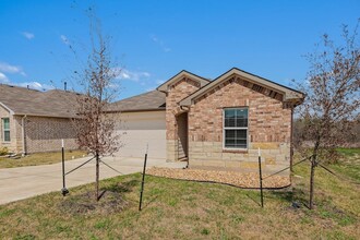 21012 Abigail Fillmore Rd in Manor, TX - Building Photo - Building Photo