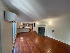 16 1/2 Water St in Charleston, SC - Building Photo - Building Photo