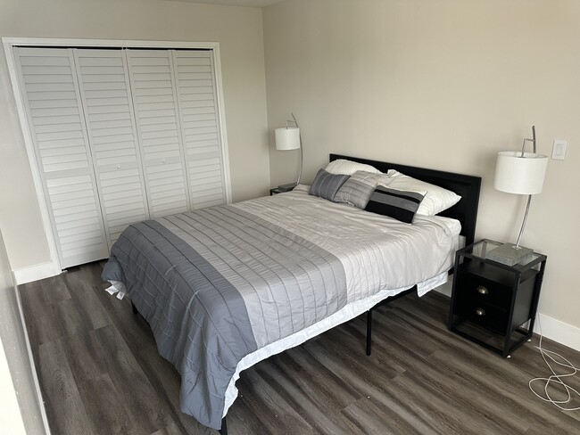 1770 E Las Olas Blvd, Unit 502 in Fort Lauderdale, FL - Foto de edificio - Building Photo