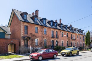 157-167 Mackay St in Ottawa, ON - Building Photo