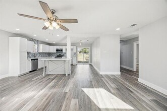 4500 Wellesley Ave in Fort Worth, TX - Building Photo - Building Photo