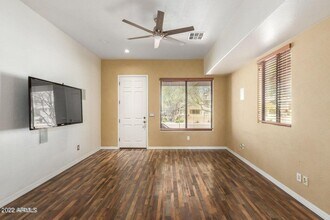 9551 E Redfield Rd in Scottsdale, AZ - Building Photo - Building Photo