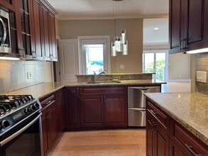 776 Quinnipiac Ave in New Haven, CT - Building Photo - Building Photo