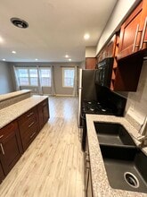 20301 Shelburne Rd in Shaker Heights, OH - Building Photo - Building Photo