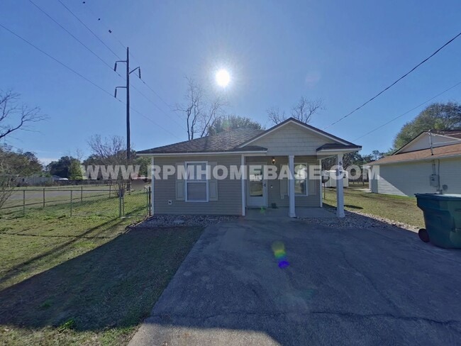 property at 567 W Orange Ave