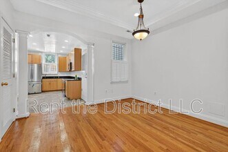 902 13th St NE in Washington, DC - Building Photo - Building Photo