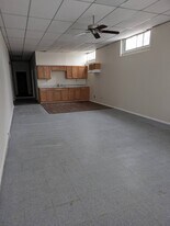 70 E Main St in Alliance, OH - Building Photo