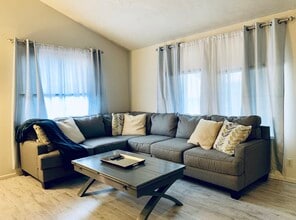 1885 E Jeremy Ct in Murray, UT - Building Photo - Building Photo