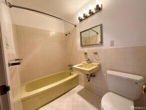 2240 Buchanan St in San Francisco, CA - Foto de edificio - Building Photo