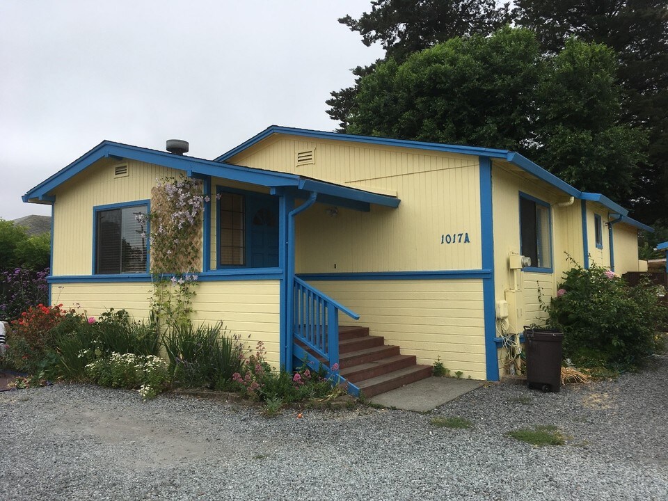 1017 Stony Point Rd-Unit -A in Santa Rosa, CA - Foto de edificio