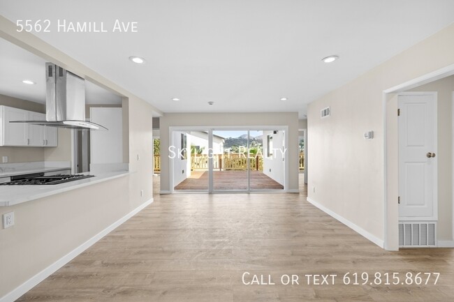 5562 Hamill Ave in San Diego, CA - Building Photo - Building Photo