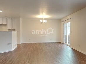 1134 Sunbird Ave in Brighton, CO - Building Photo - Building Photo