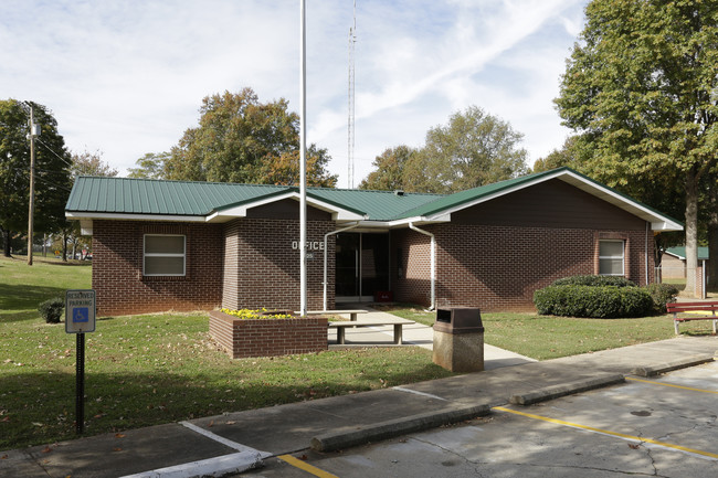 Beltline Courts in Gaffney, SC - Building Photo - Building Photo