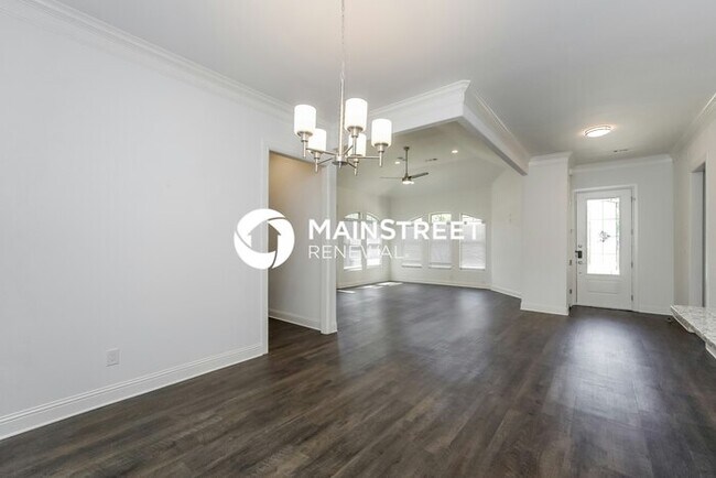 8811 Creek Run Rd in Fort Worth, TX - Building Photo - Building Photo