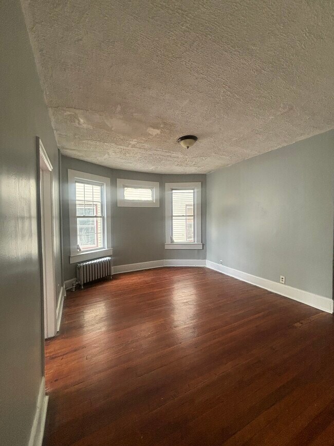 152 Shephard Ave, Unit 1 in Newark, NJ - Building Photo - Building Photo