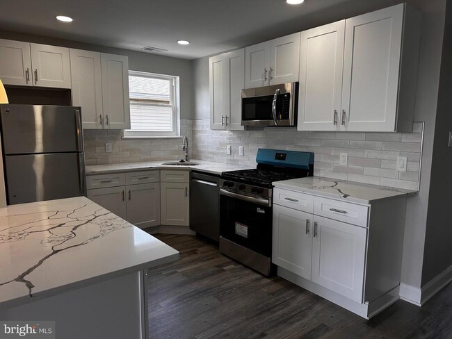 1441 Vista St in Philadelphia, PA - Building Photo - Building Photo