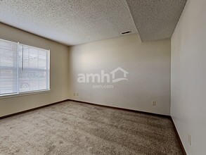 6641 Amick Way in Indianapolis, IN - Building Photo - Building Photo