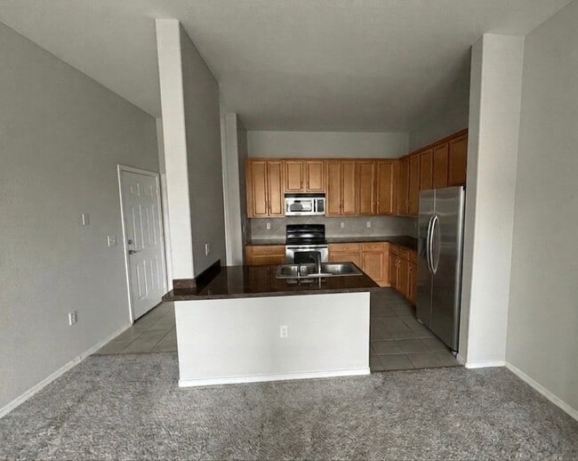 8489 Canyon Rim Cir