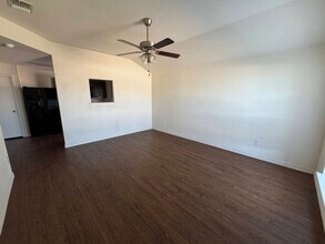 5704 Lariat Ct in Killeen, TX - Foto de edificio - Building Photo