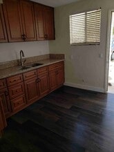16526 Chestnut St in Hesperia, CA - Building Photo - Building Photo