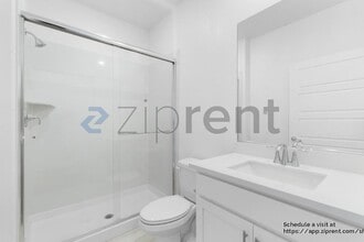 4785 Happy Hallow Dr in Folsom, CA - Building Photo - Building Photo