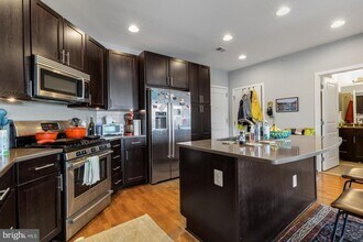 600 S 24th St in Philadelphia, PA - Building Photo - Building Photo