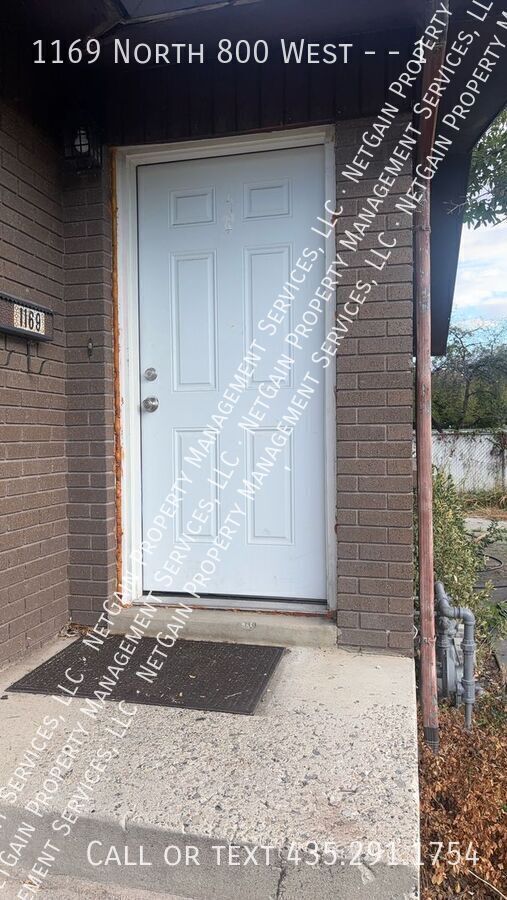 property at 1169 N 800 W St