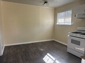 349 Queen Julianna Ln in Jackson, MS - Building Photo - Building Photo