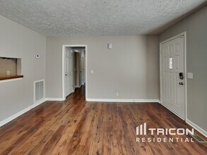 206 Township Dr in Hendersonville, TN - Building Photo - Building Photo