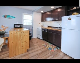 1485 N Peninsula Dr in Daytona Beach, FL - Building Photo - Building Photo