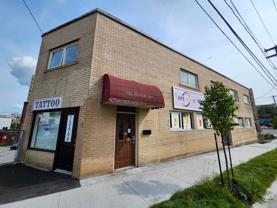 20 Waterloo St in Saint John, NB - Building Photo