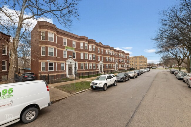 7643 S Stewart Ave in Chicago, IL - Foto de edificio - Building Photo