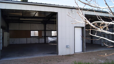 926 Topeka St in Kingman, AZ - Building Photo - Building Photo