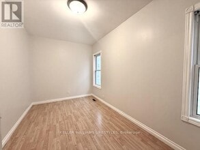 25 Partridge St in London, ON - Building Photo - Building Photo