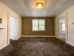 912 S Penn St in Muncie, IN - Building Photo - Building Photo