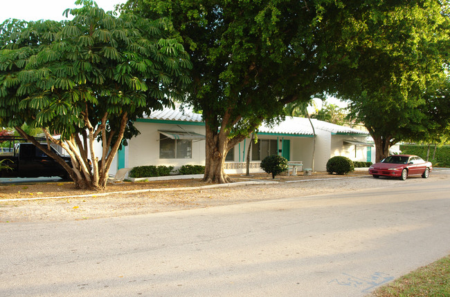 1301 NE 11th St in Fort Lauderdale, FL - Building Photo - Building Photo