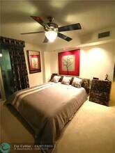 2200 NE 33rd Ave in Fort Lauderdale, FL - Building Photo - Building Photo