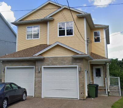 643 St Margarets Bay Rd in Halifax, NS - Building Photo