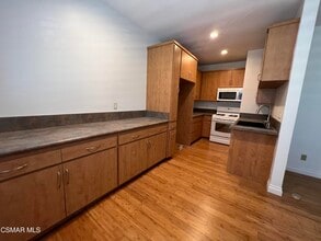 86 Maegan Pl in Thousand Oaks, CA - Building Photo - Building Photo