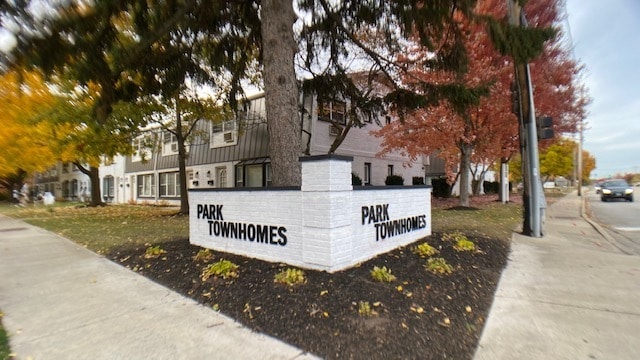 property at 1908 Green Bay Rd