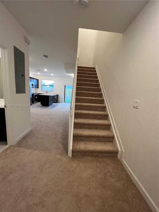 18110 SW 148th Rd in Quail Heights, FL - Building Photo - Building Photo