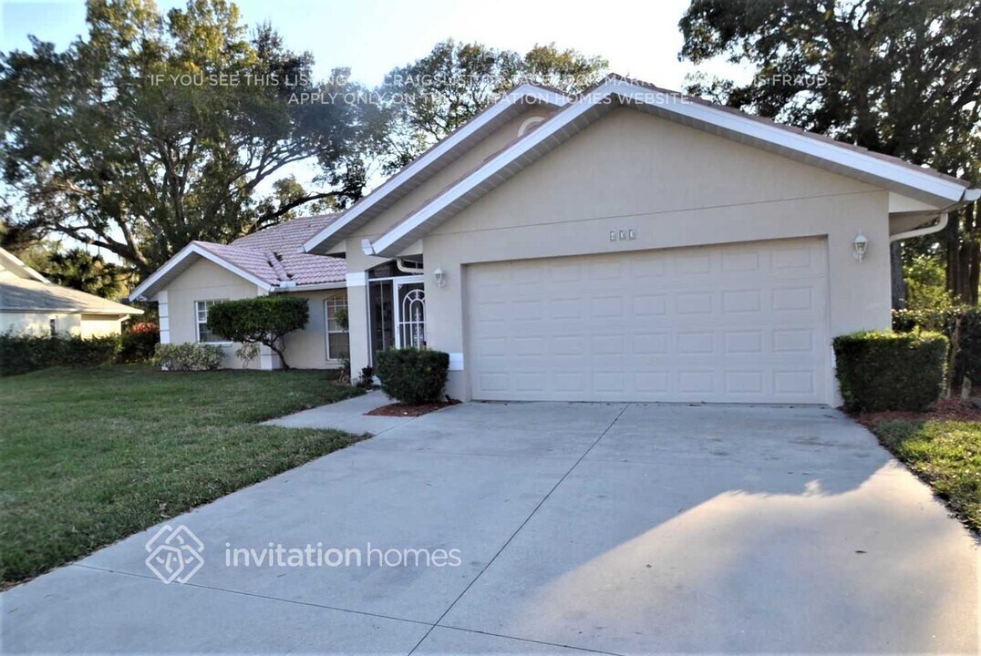 433 Lake of the Woods Dr in Venice, FL - Building Photo