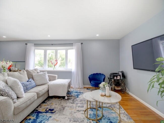 property at 611 Middlesex St