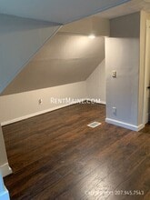 204 Maple St in Bangor, ME - Building Photo - Building Photo