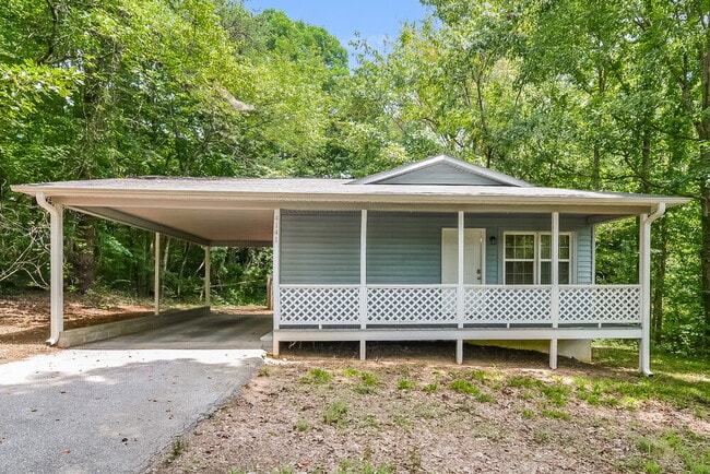 property at 4141 MacArthur St